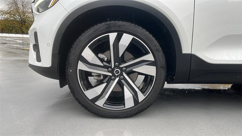 used 2025 Volvo XC40 car, priced at $33,495