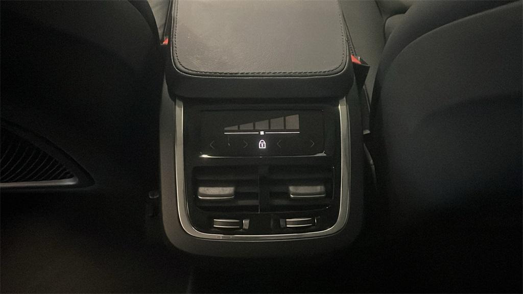 used 2025 Volvo XC90 car, priced at $43,971