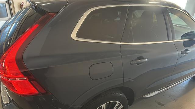 used 2022 Volvo XC60 car, priced at $37,989