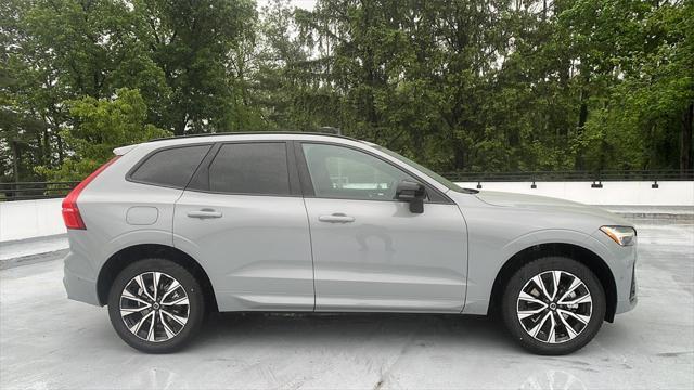 new 2025 Volvo XC60 car, priced at $53,745