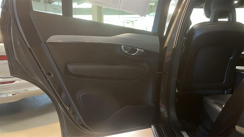 used 2018 Volvo XC90 car, priced at $18,000