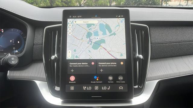 new 2025 Volvo XC90 car, priced at $72,345