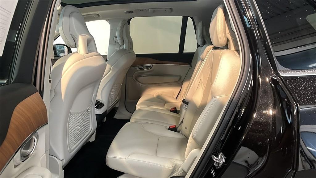 used 2021 Volvo XC90 car, priced at $39,625