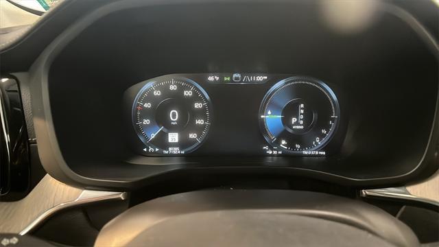 used 2018 Volvo XC60 Recharge Plug-In Hybrid car, priced at $23,493