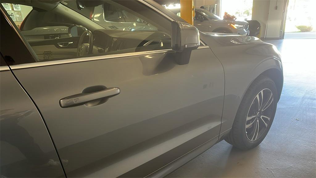 used 2020 Volvo XC60 car, priced at $25,795