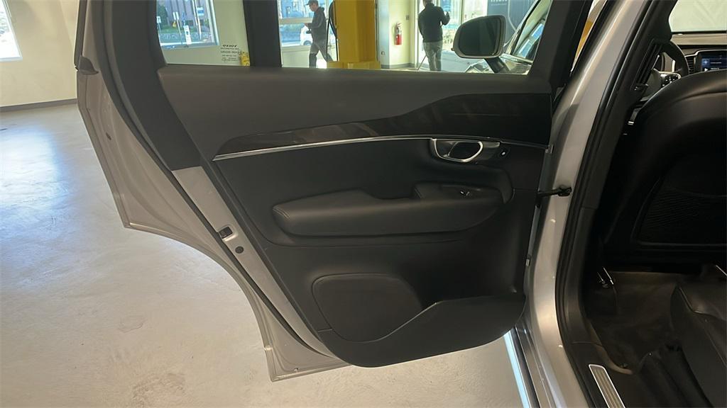 used 2018 Volvo XC90 car, priced at $14,250