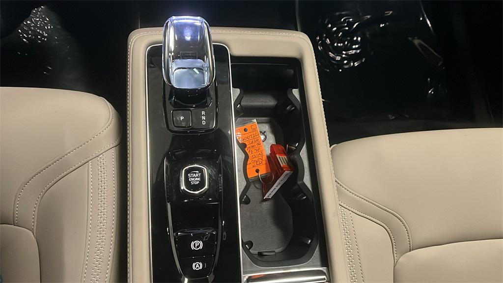 used 2026 Volvo XC90 car, priced at $71,824