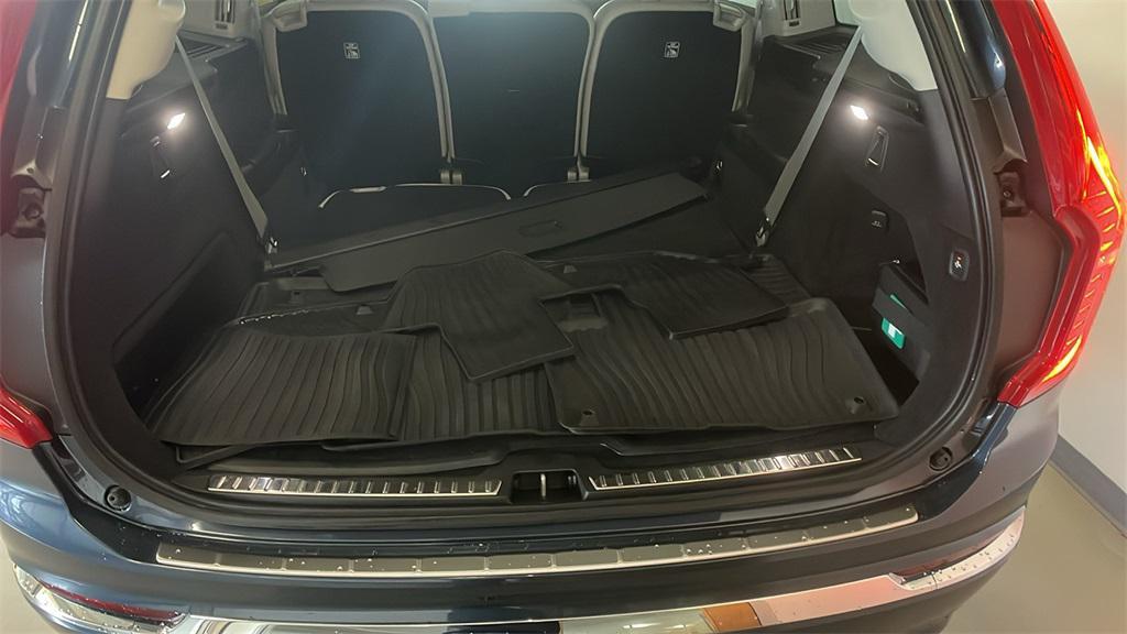used 2024 Volvo XC90 car, priced at $43,989