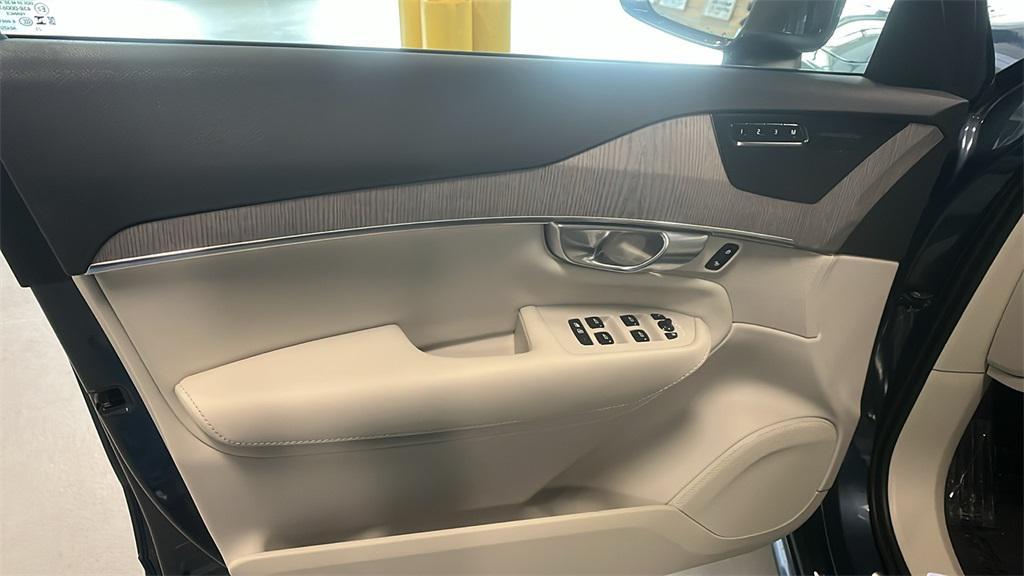 used 2024 Volvo XC90 car, priced at $43,989