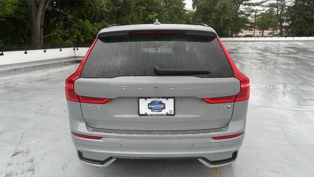 new 2025 Volvo XC60 Plug-In Hybrid car