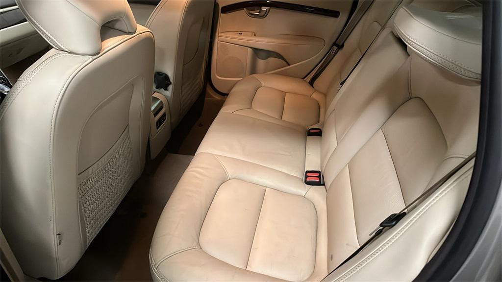 used 2013 Volvo XC70 car, priced at $9,695