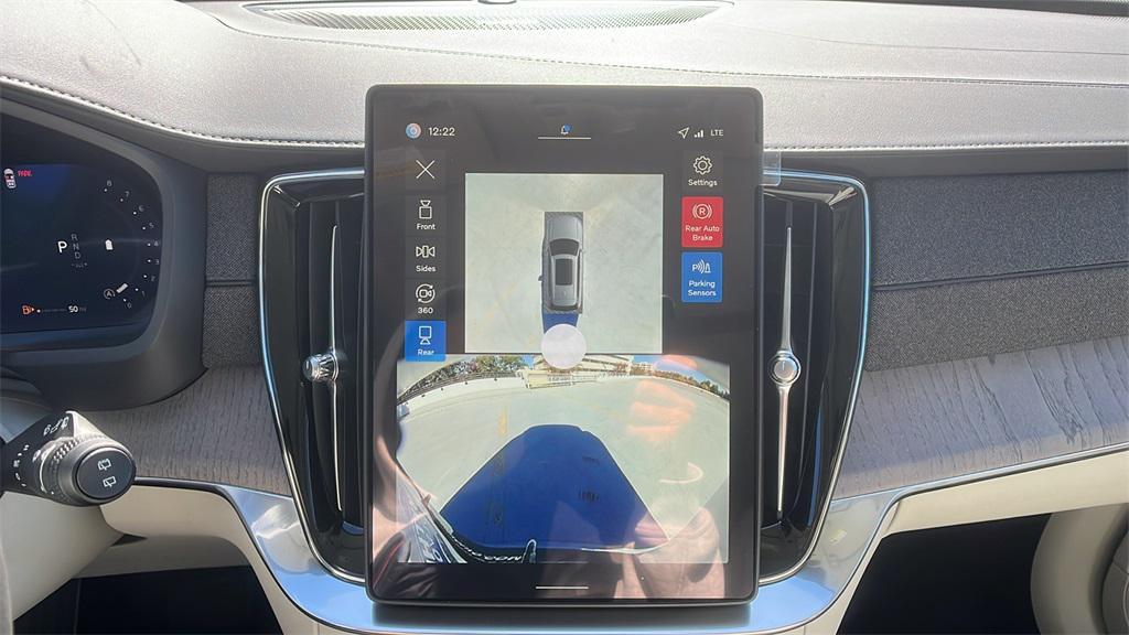 new 2026 Volvo XC90 car, priced at $75,155