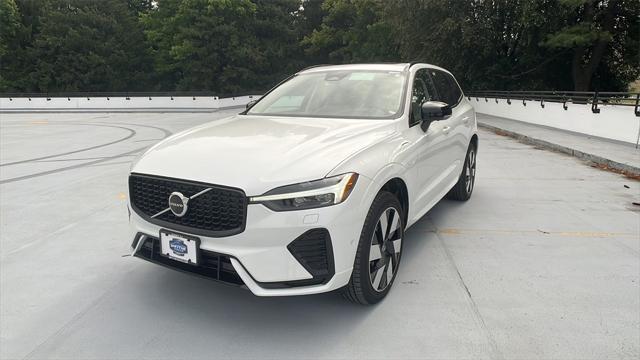 new 2025 Volvo XC60 Plug-In Hybrid car, priced at $66,235