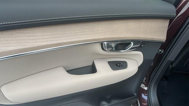 new 2025 Volvo XC90 car, priced at $60,545