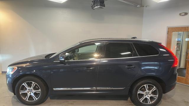 used 2015 Volvo XC60 car, priced at $12,295