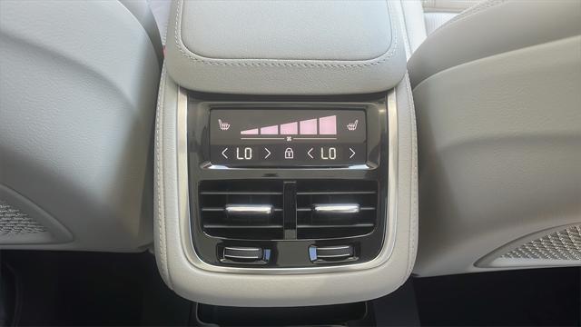 new 2026 Volvo XC90 car, priced at $75,520