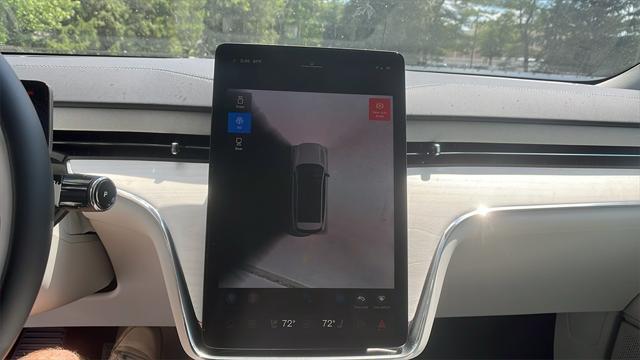 new 2025 Volvo EX90 car