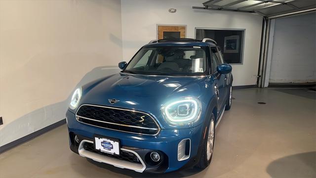 used 2022 MINI SE Countryman car, priced at $37,495