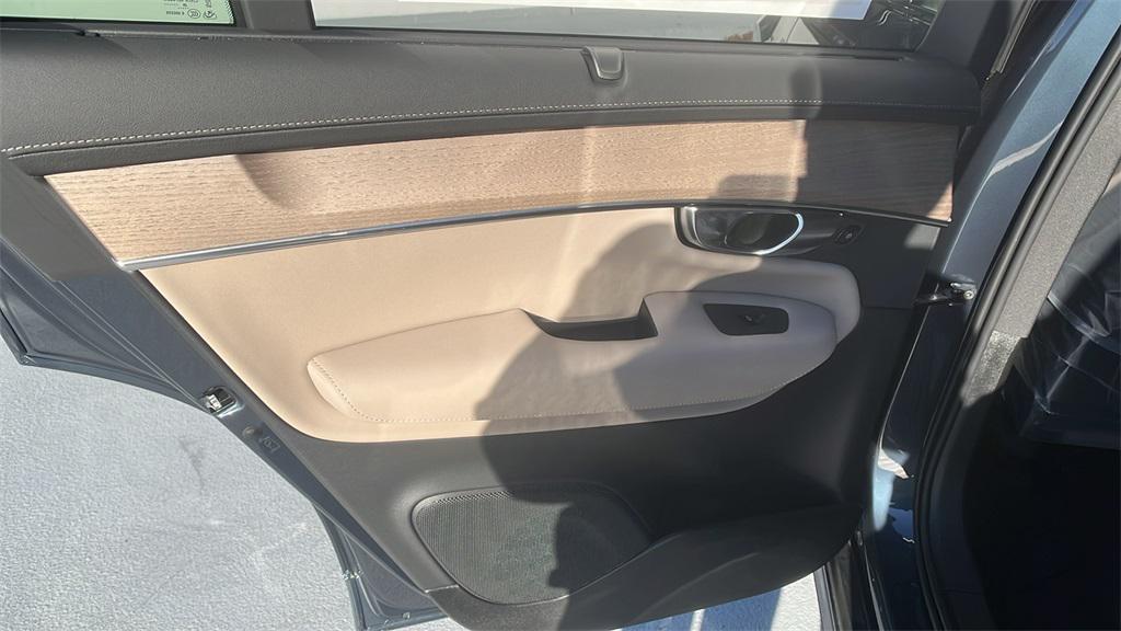 new 2026 Volvo XC90 car, priced at $77,245