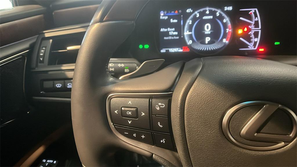used 2023 Lexus ES 350 car, priced at $44,335