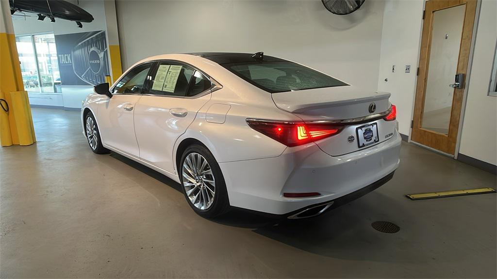 used 2023 Lexus ES 350 car, priced at $44,335