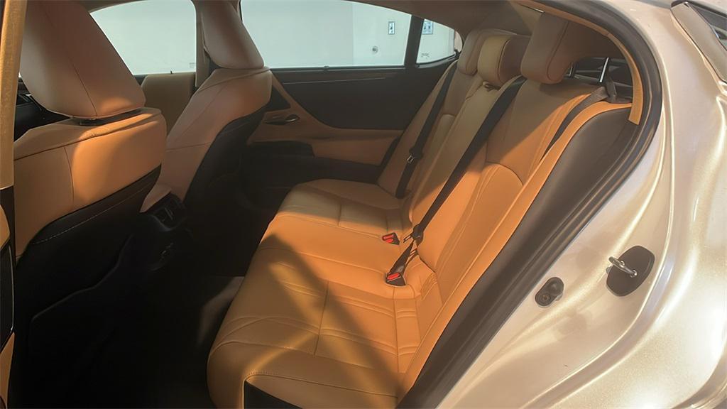 used 2023 Lexus ES 350 car, priced at $44,335