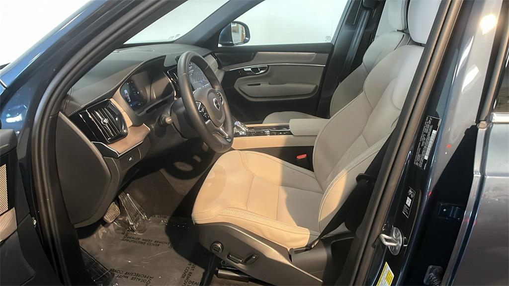 used 2026 Volvo XC90 car, priced at $71,325