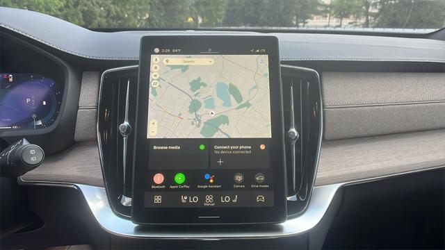 new 2025 Volvo XC90 car, priced at $68,245