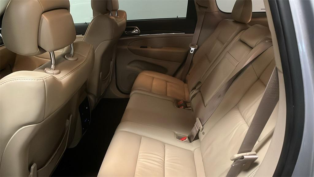 used 2015 Jeep Grand Cherokee car, priced at $10,985