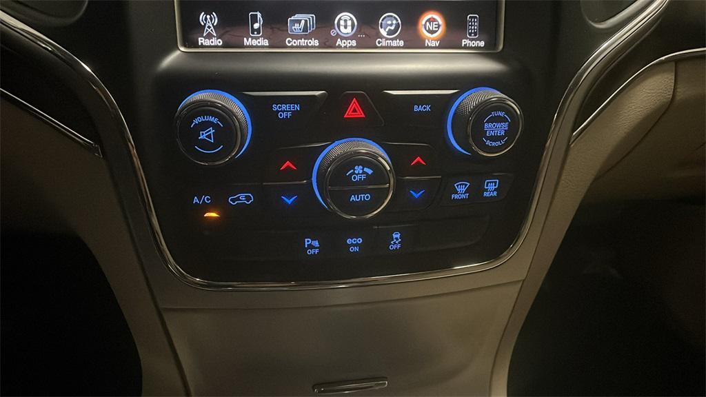 used 2015 Jeep Grand Cherokee car, priced at $10,985