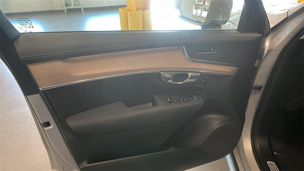 used 2025 Volvo XC90 car, priced at $50,000