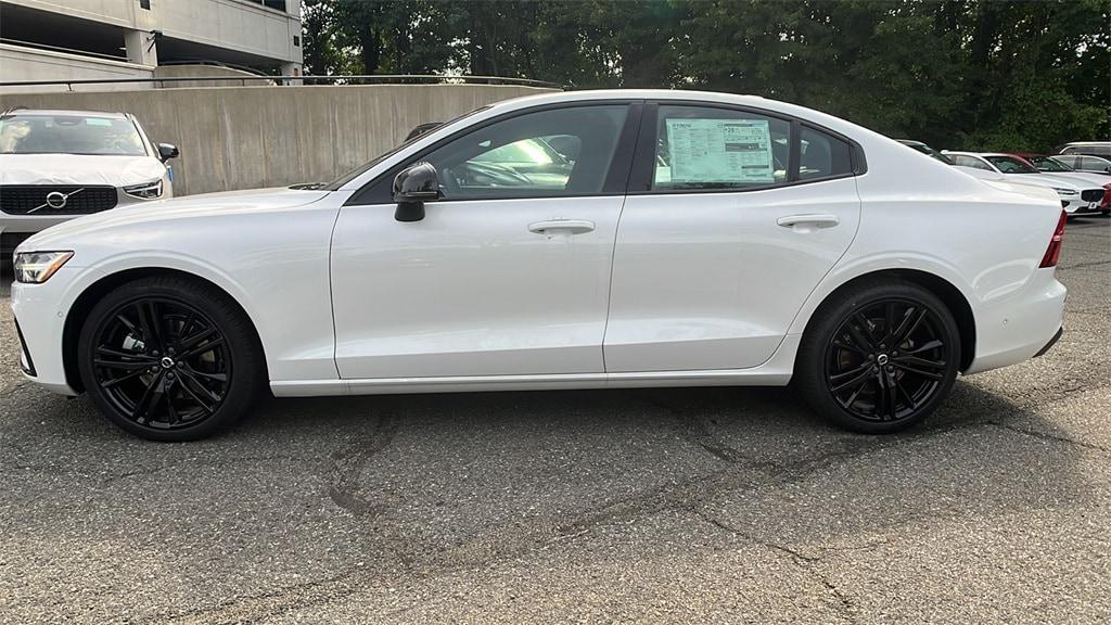 new 2024 Volvo S60 car, priced at $52,875