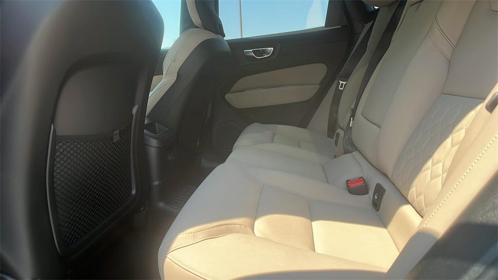 new 2026 Volvo XC60 Plug-In Hybrid car, priced at $69,285