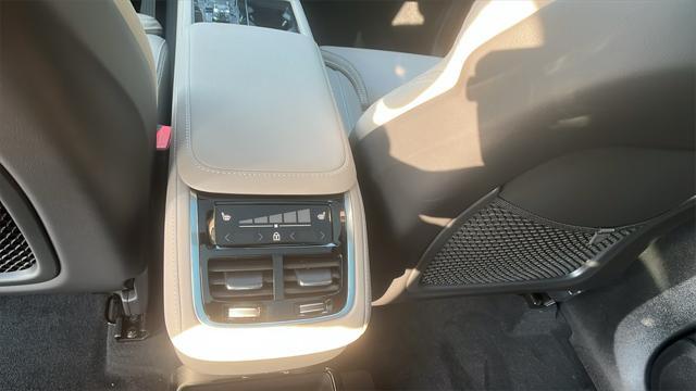 new 2026 Volvo XC90 car, priced at $76,945