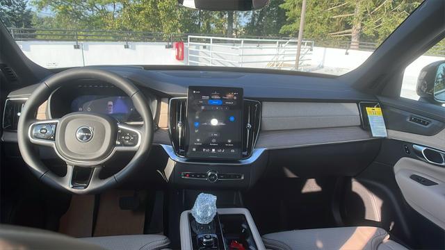 new 2026 Volvo XC90 car, priced at $76,945
