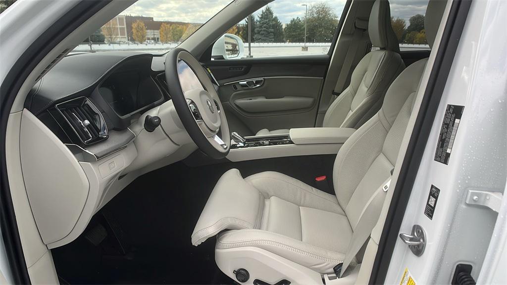 new 2026 Volvo XC90 car, priced at $75,155