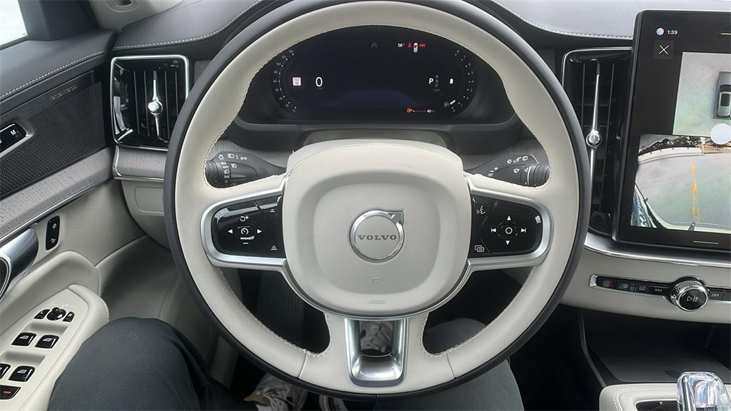 new 2026 Volvo XC90 car, priced at $75,155