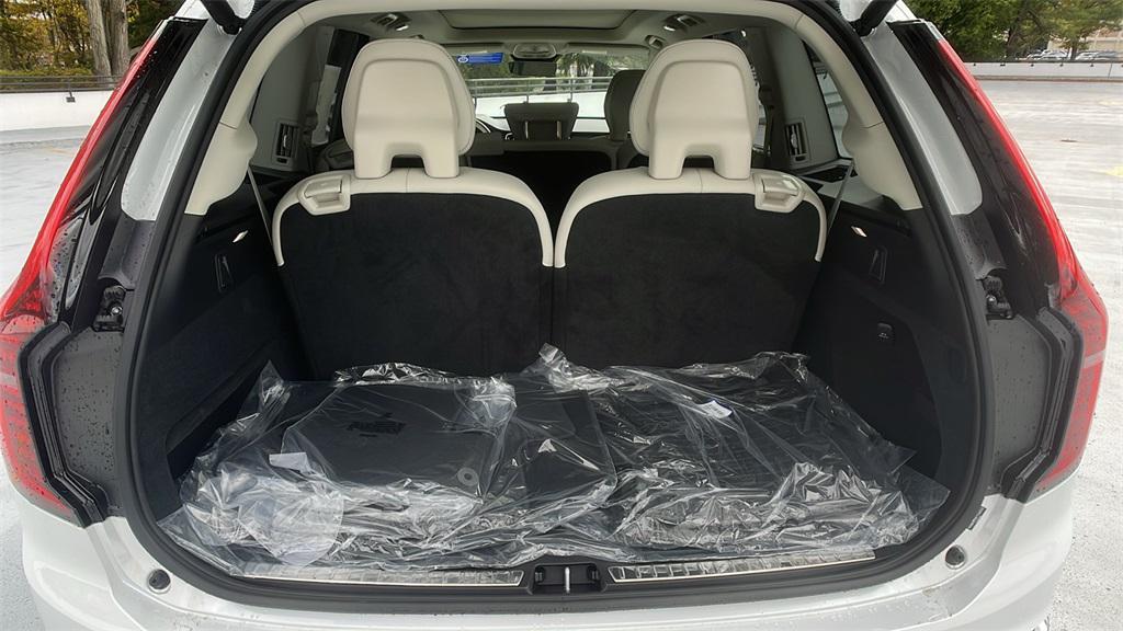 new 2026 Volvo XC90 car, priced at $75,155