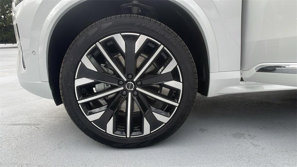 new 2026 Volvo XC90 car, priced at $75,155