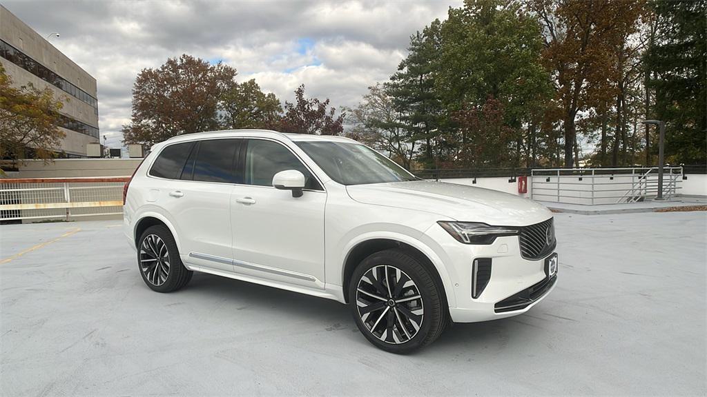 new 2026 Volvo XC90 car, priced at $75,155