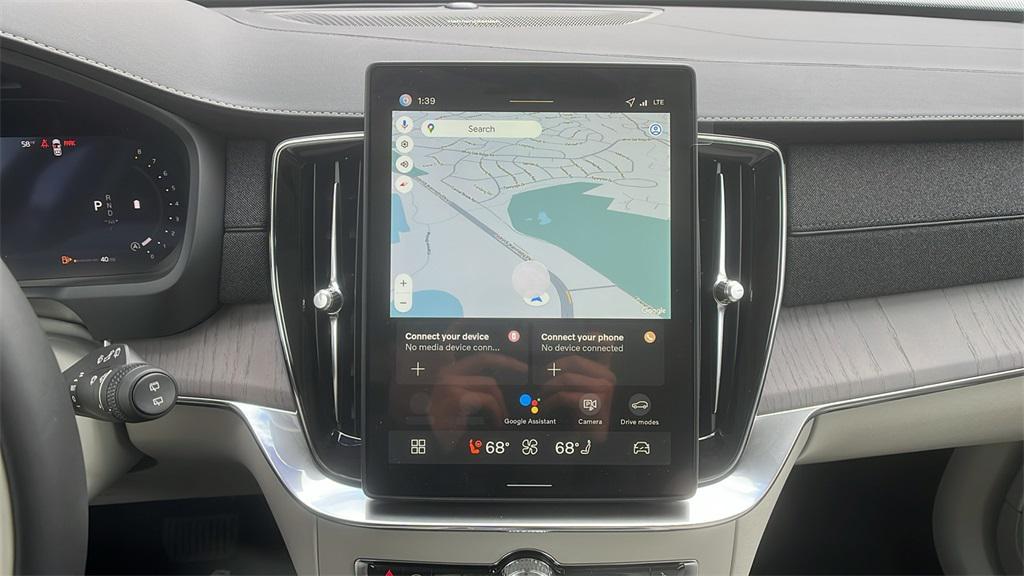 new 2026 Volvo XC90 car, priced at $75,155