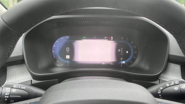 new 2025 Volvo XC40 car, priced at $44,595
