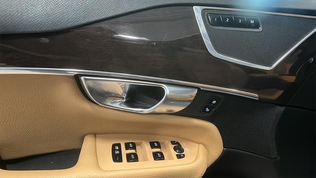 used 2019 Volvo XC90 car, priced at $25,898