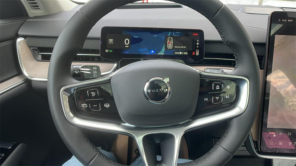 new 2025 Volvo EX90 car, priced at $91,140