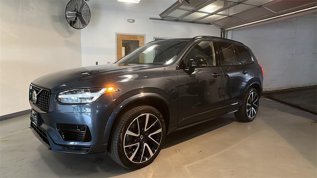 used 2023 Volvo XC90 Recharge Plug-In Hybrid car, priced at $47,789