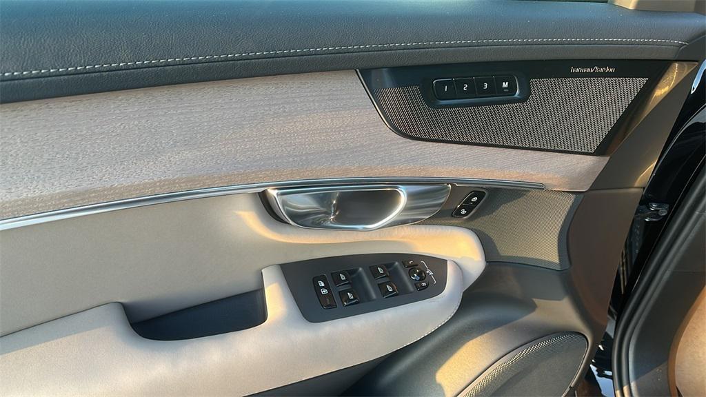 new 2026 Volvo XC90 car, priced at $74,645