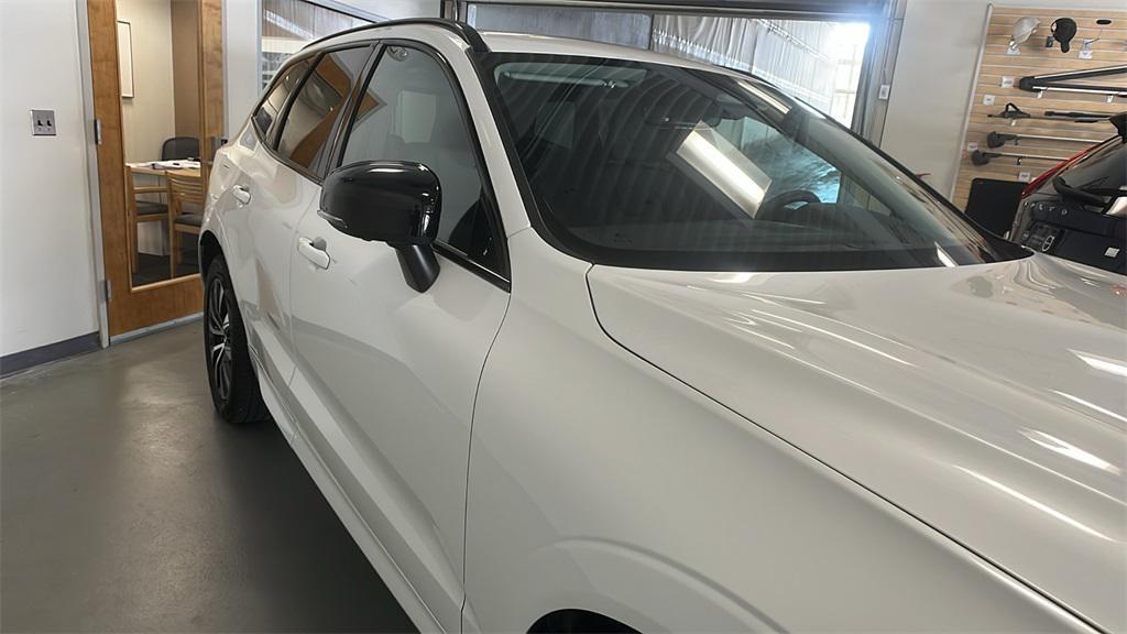 used 2024 Volvo XC60 car, priced at $43,879