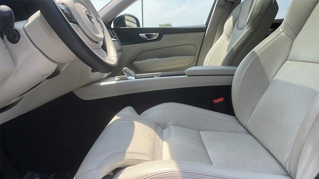 used 2022 Volvo XC60 car, priced at $34,887