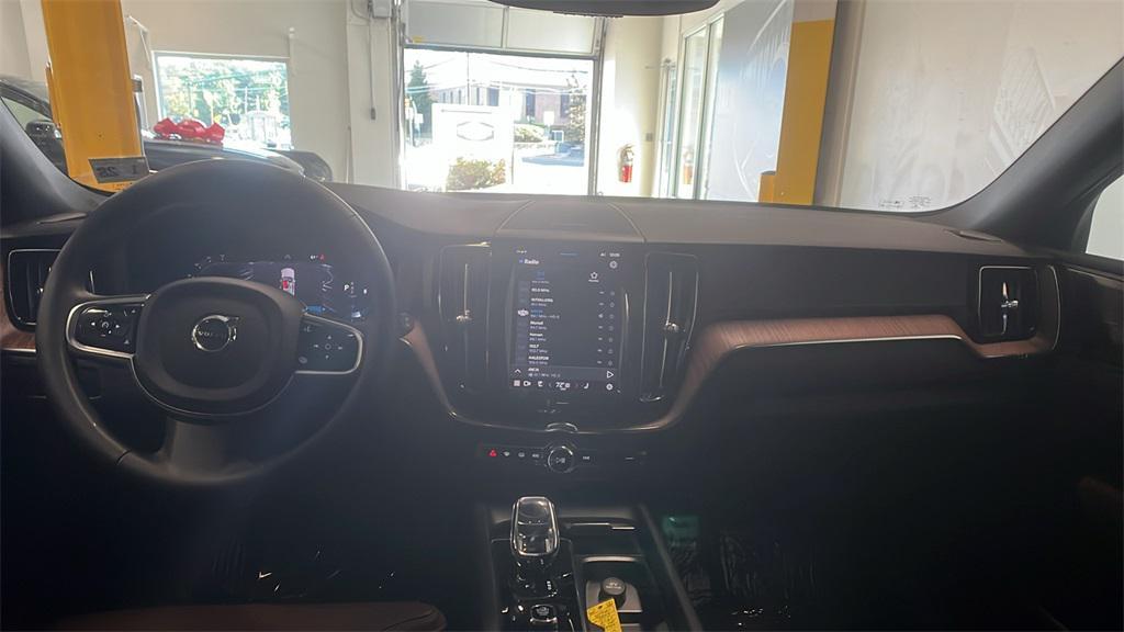 used 2023 Volvo XC60 car, priced at $41,459