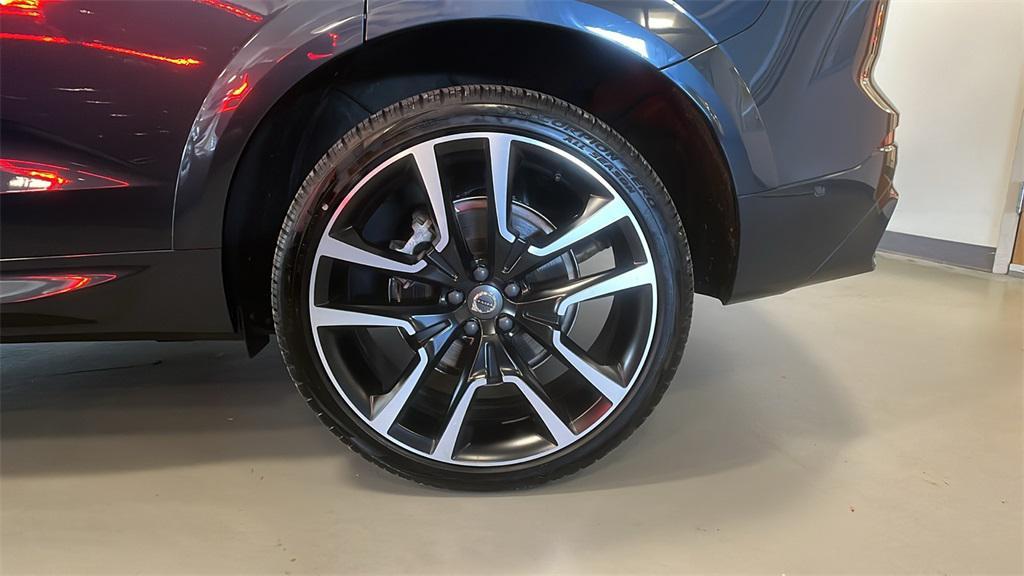 used 2023 Volvo XC60 car, priced at $41,459